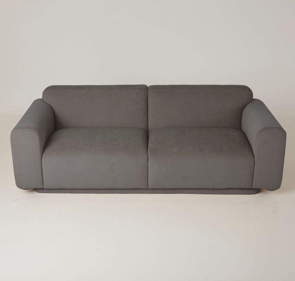 Lust Sofa - Furniture