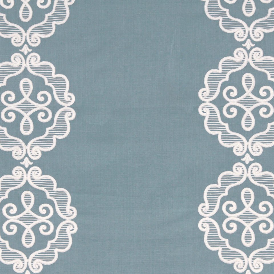 Rue Royale | Pool - Multi-purpose