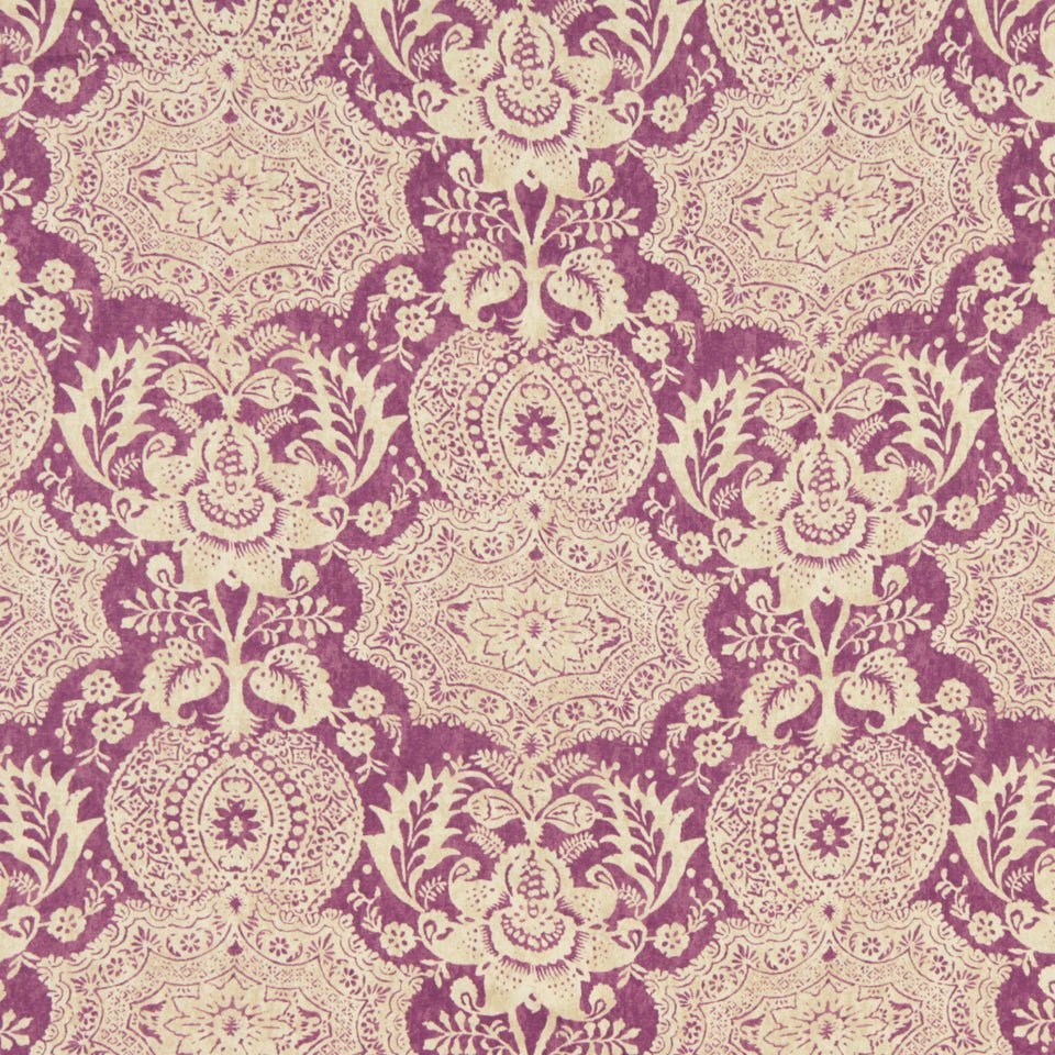 MARKET SQUARE | AUBERGINE - Multi-purpose