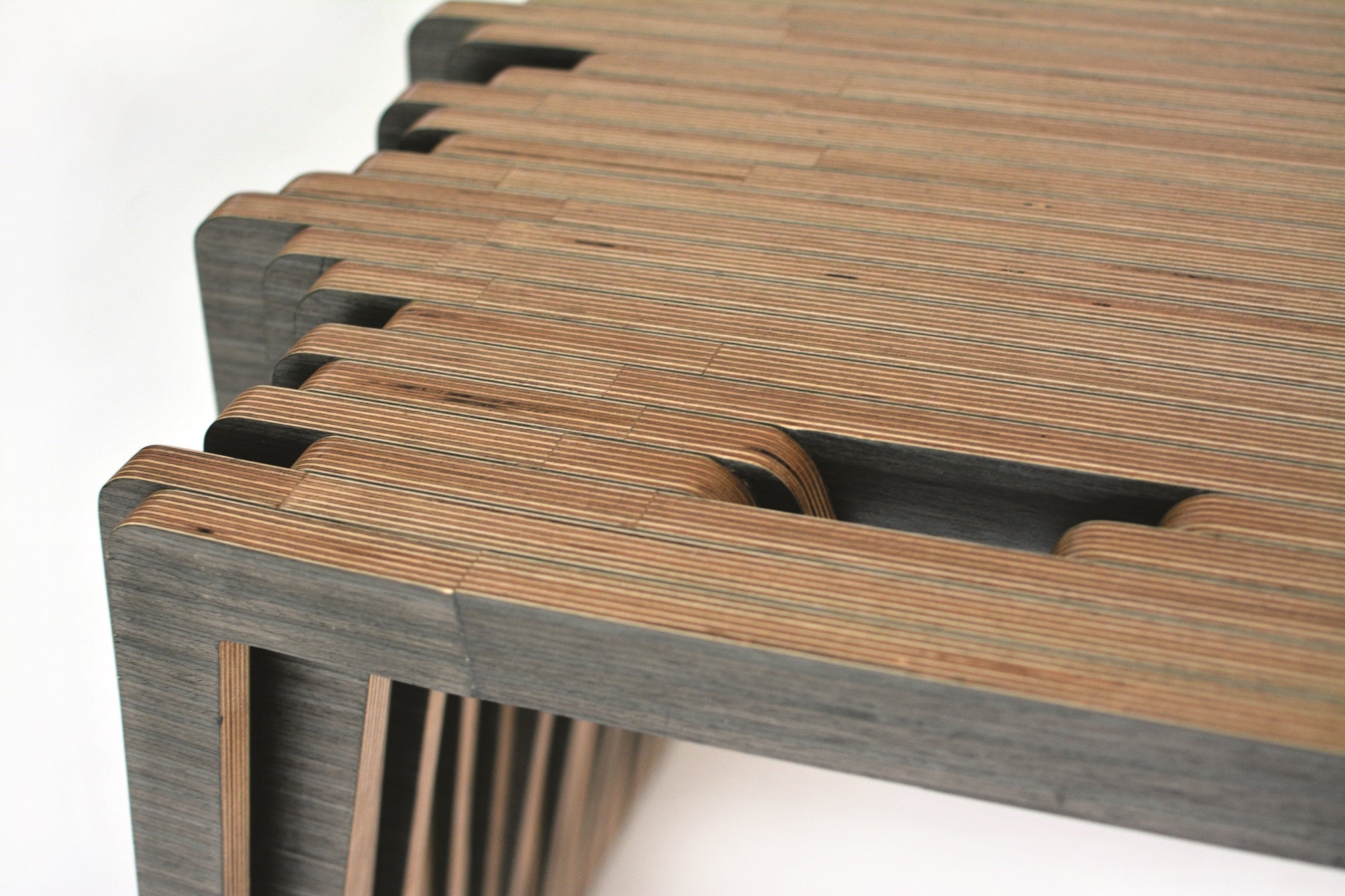Field | Desk with Grommet