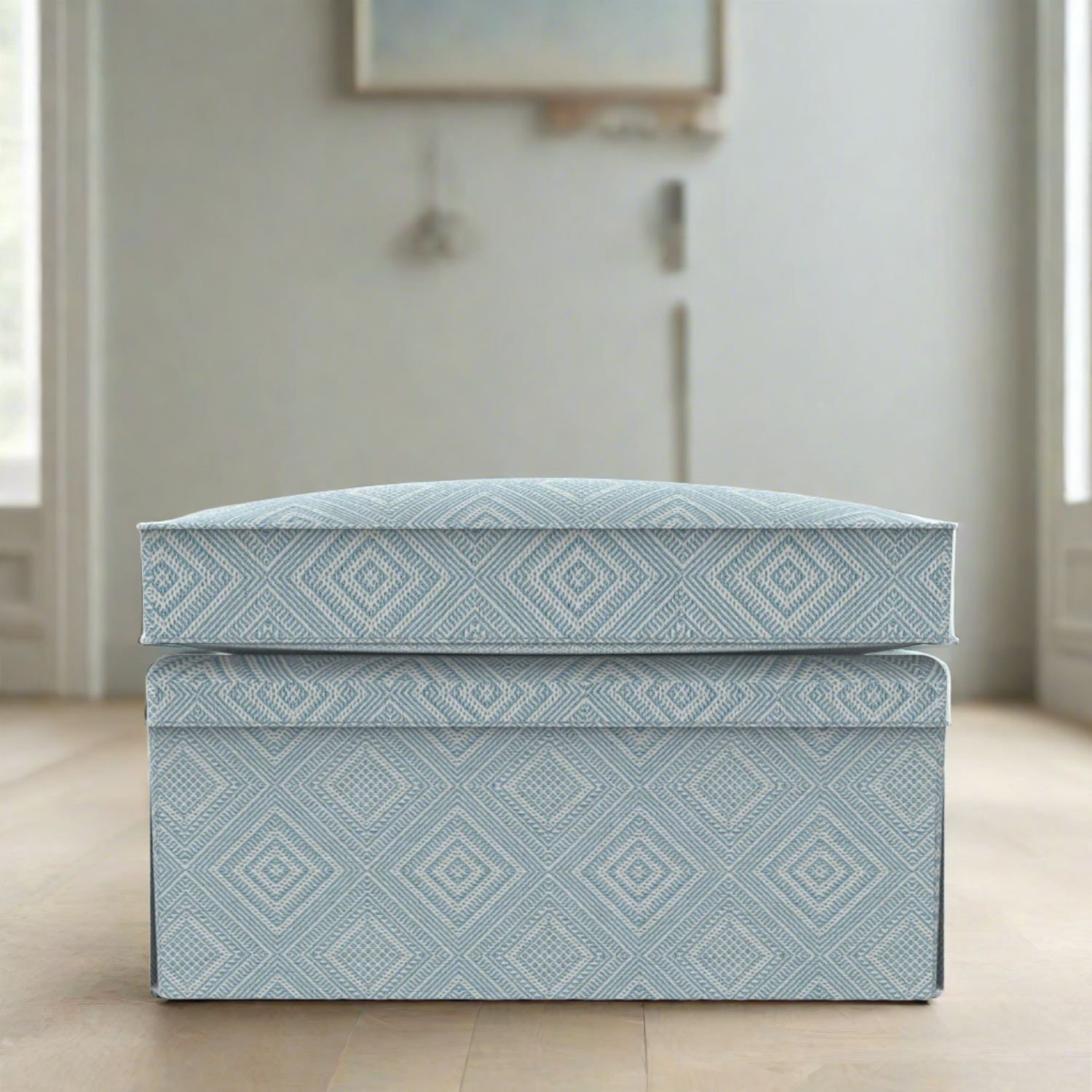 London Upholstered Ottoman with Skirt