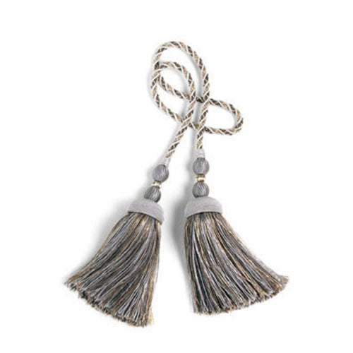 CHAIR TIE | PLATINUM