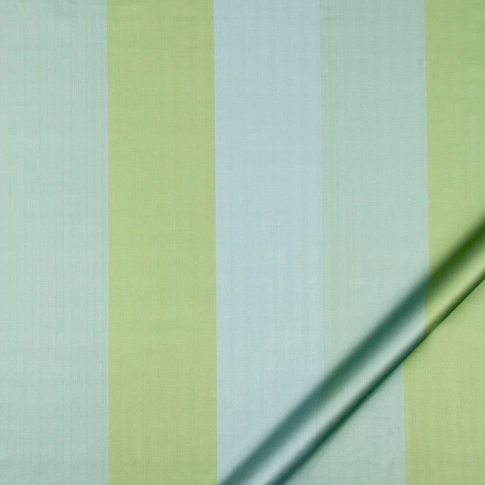 Monsieur | Pool