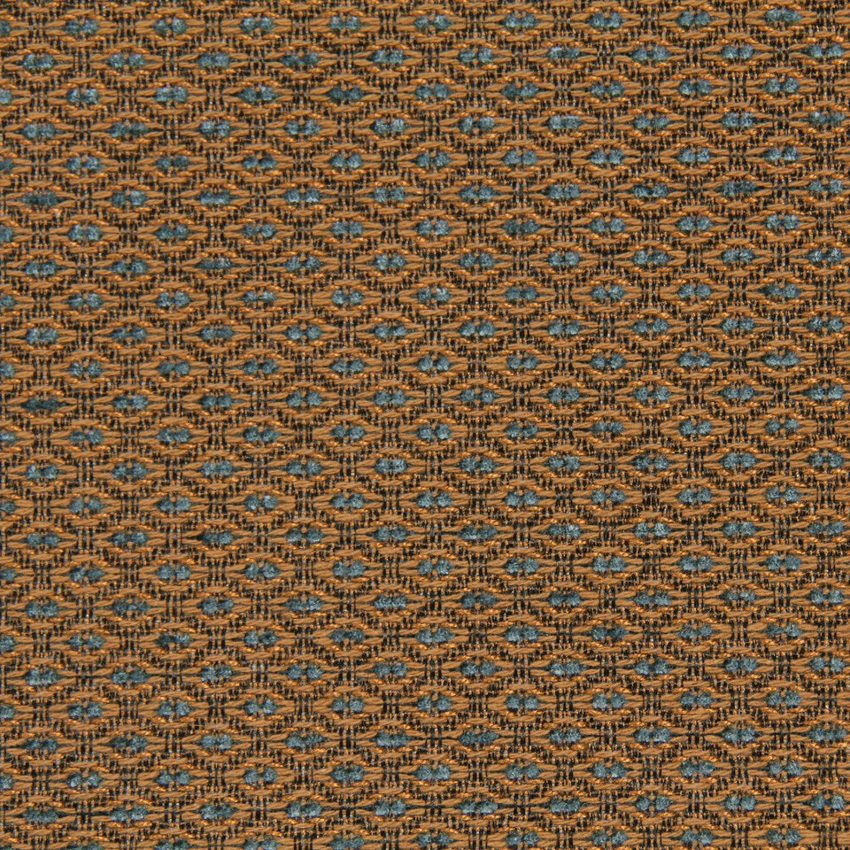 LITTLE SPACES | TEAK