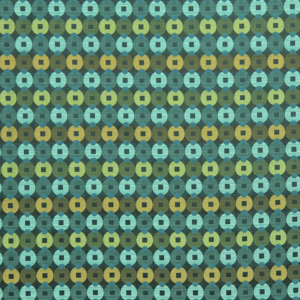 GRAND CIRCLE | AZURE