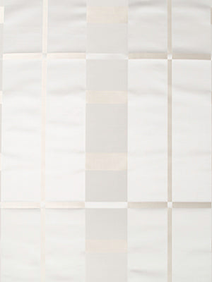 STUDIO PLAID | SILVER