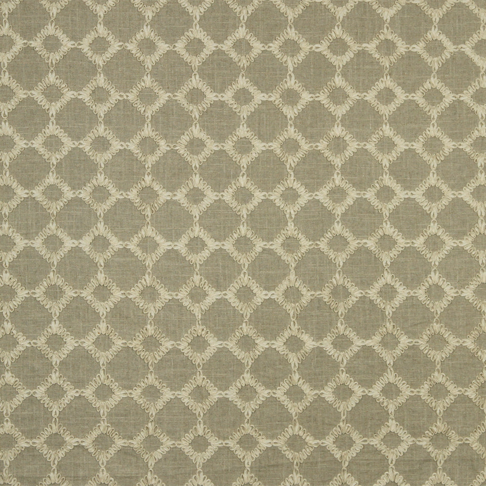 BASSETT HALL | LINEN