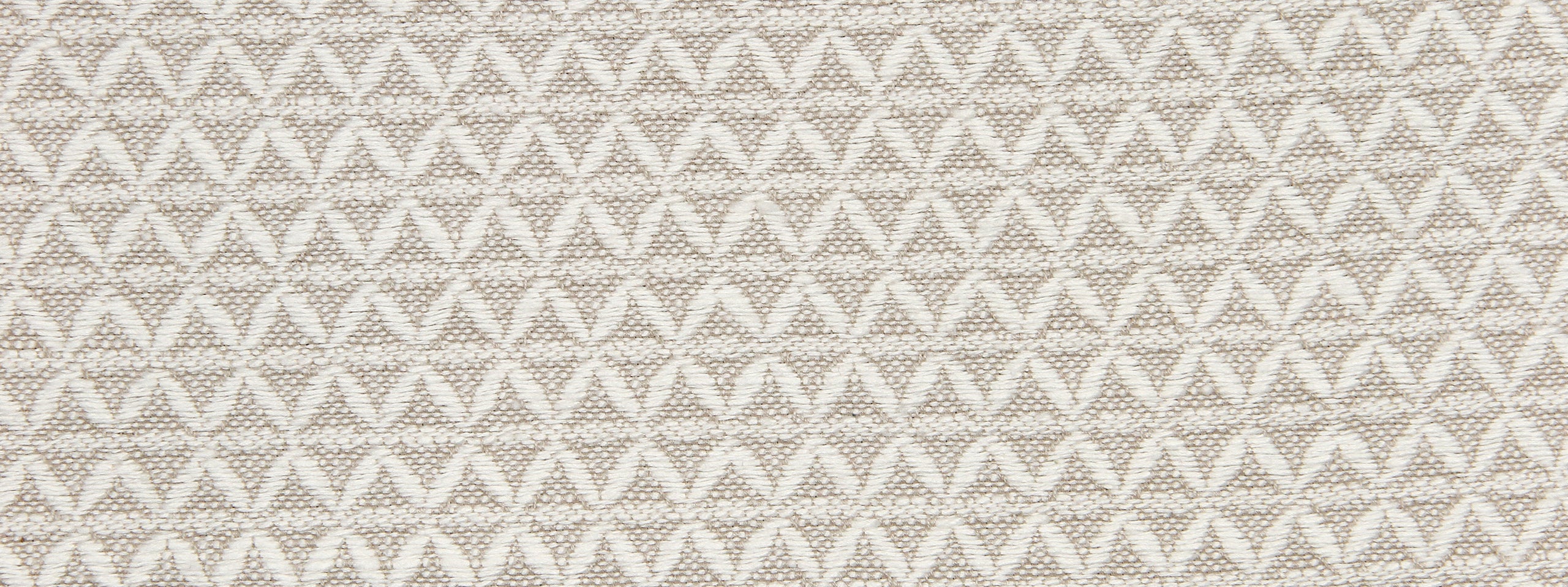 DIAMOND ASKEW | PEARL