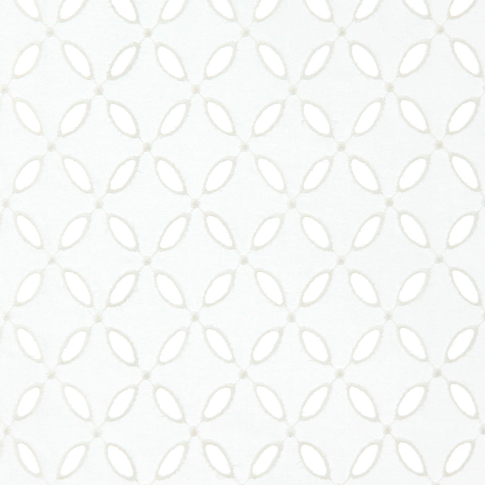 FLOWING BREEZE | WHITE