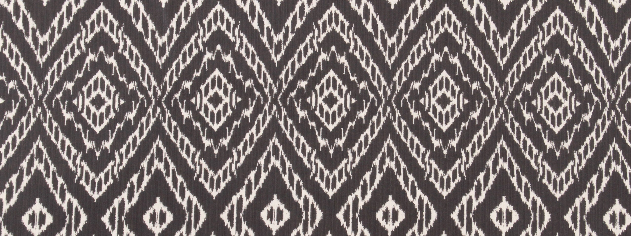 STRIE IKAT | STORM