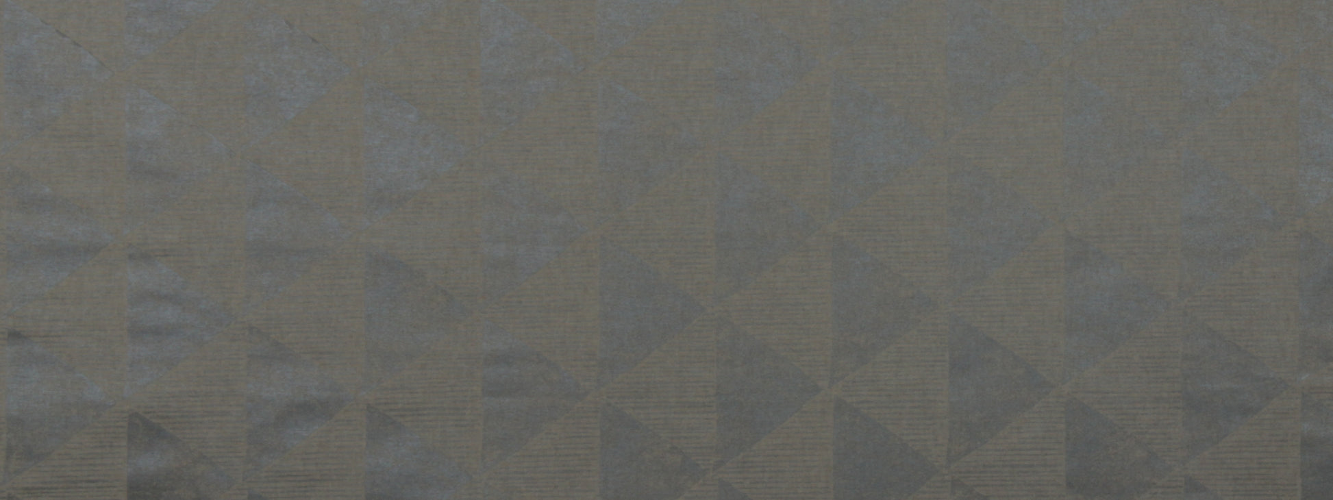 GILT TRIANGLES | STERLING