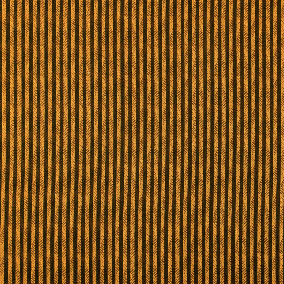 HUNTINGTON AVE | WALNUT