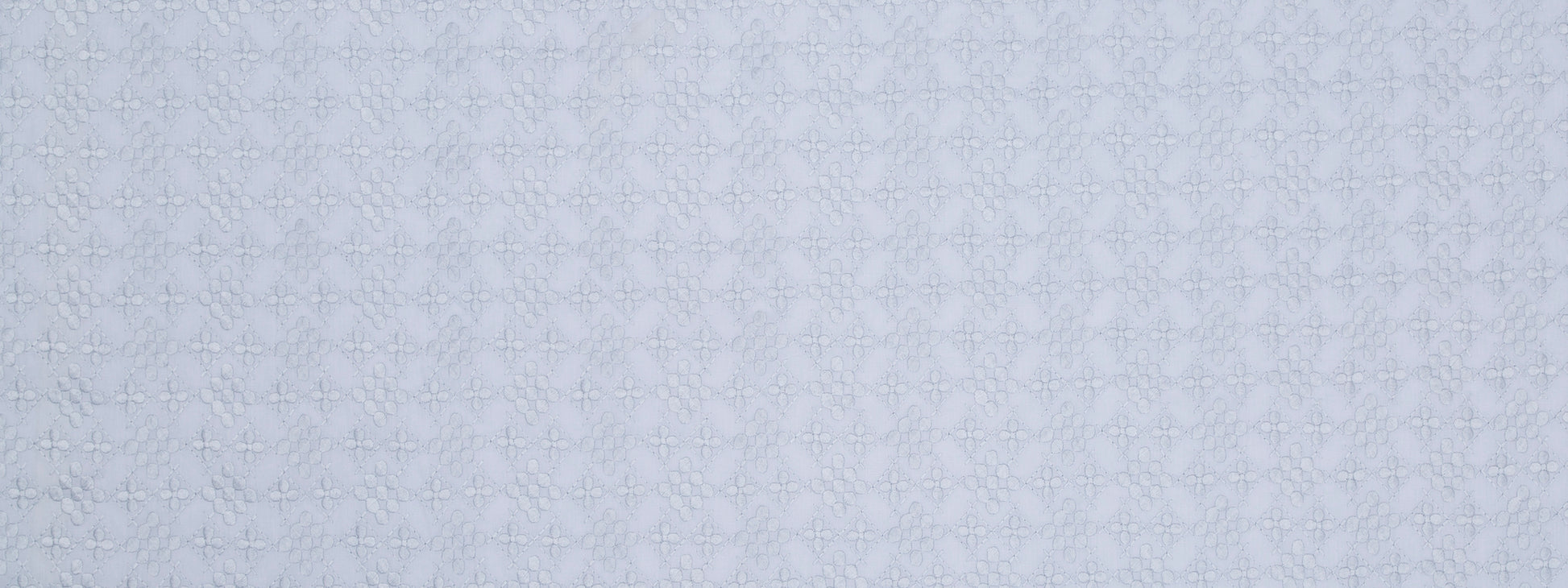 DAINTY STITCH | IRIS