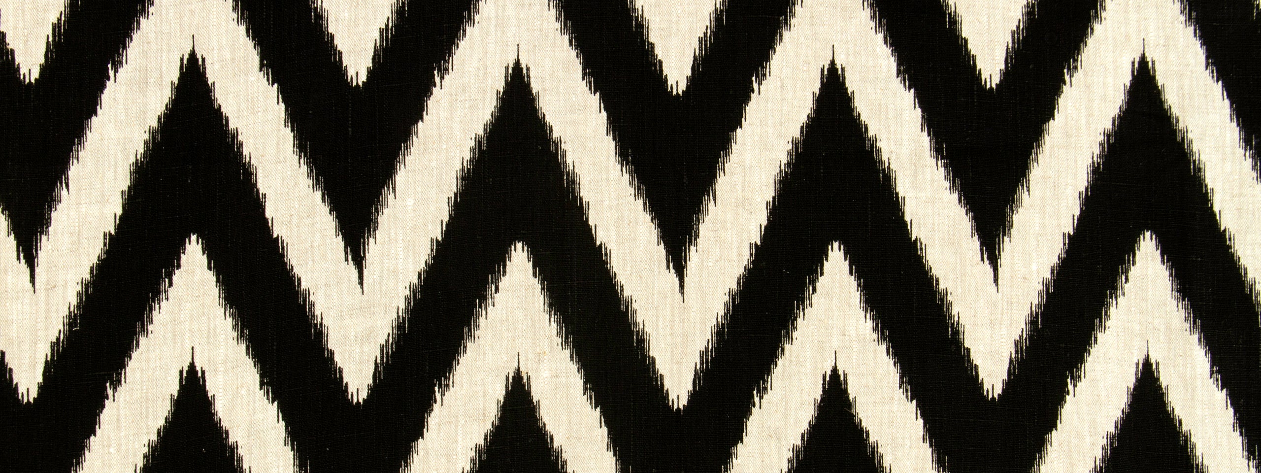 BRUSHED ZIG | CHALKBOARD