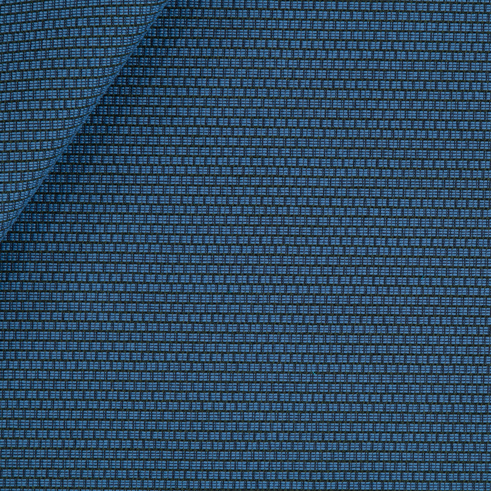 SQUARE TEXTURE | SAPPHIRE