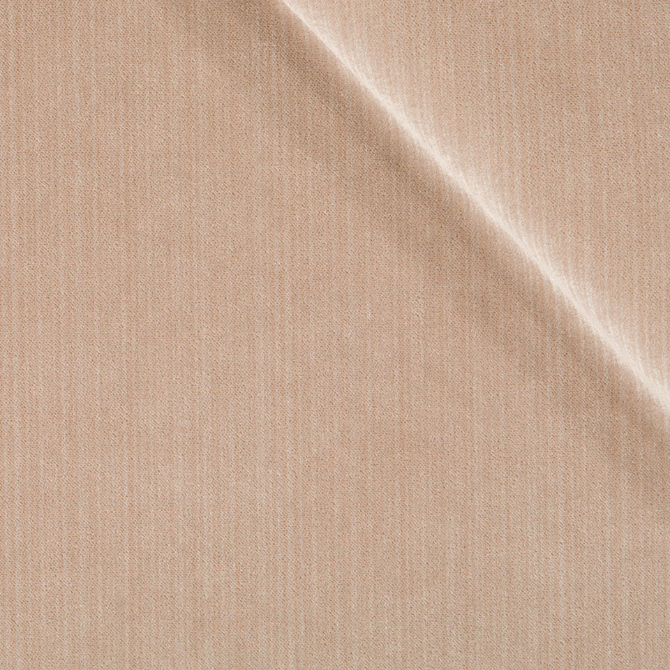 PLUSH STRIE | PUMICE