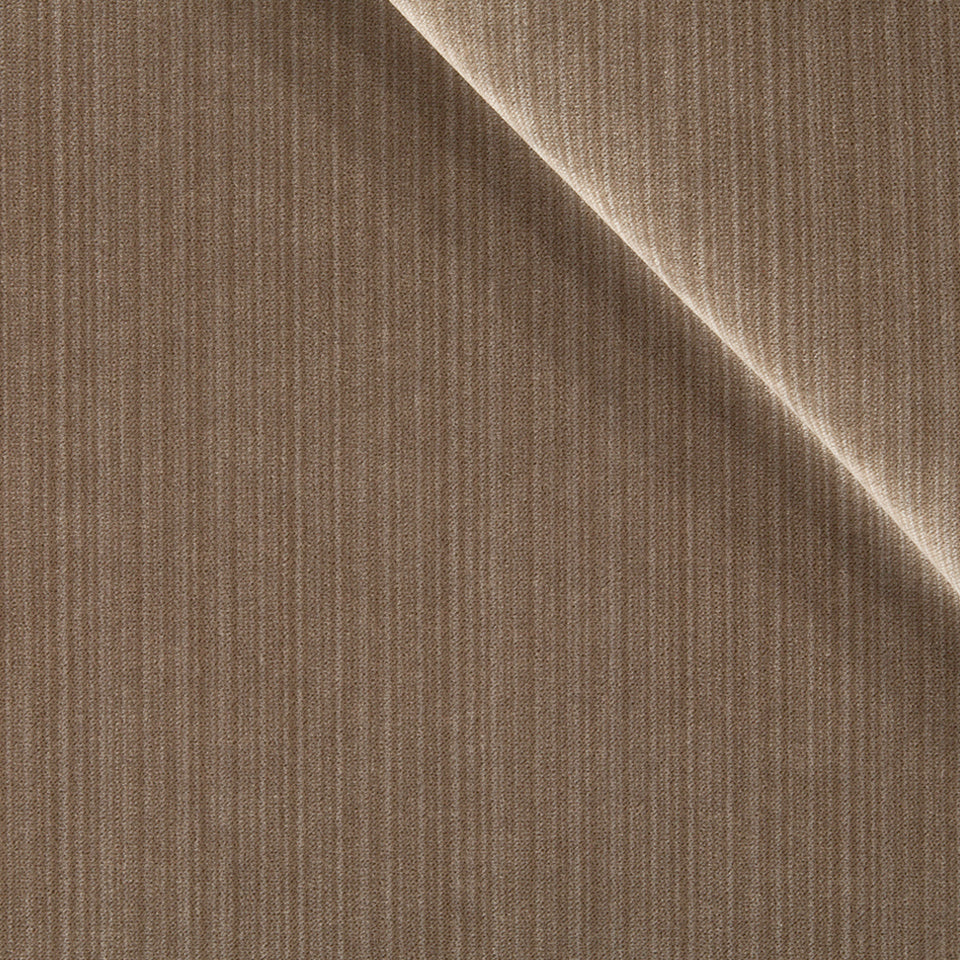 PLUSH STRIE | TRUFFLE