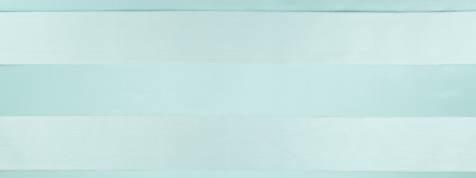 Yasmin Stripe | Pool