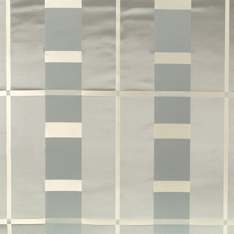 STUDIO PLAID | PLATINUM