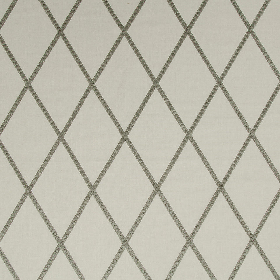 CORBUCKLE | ZINC