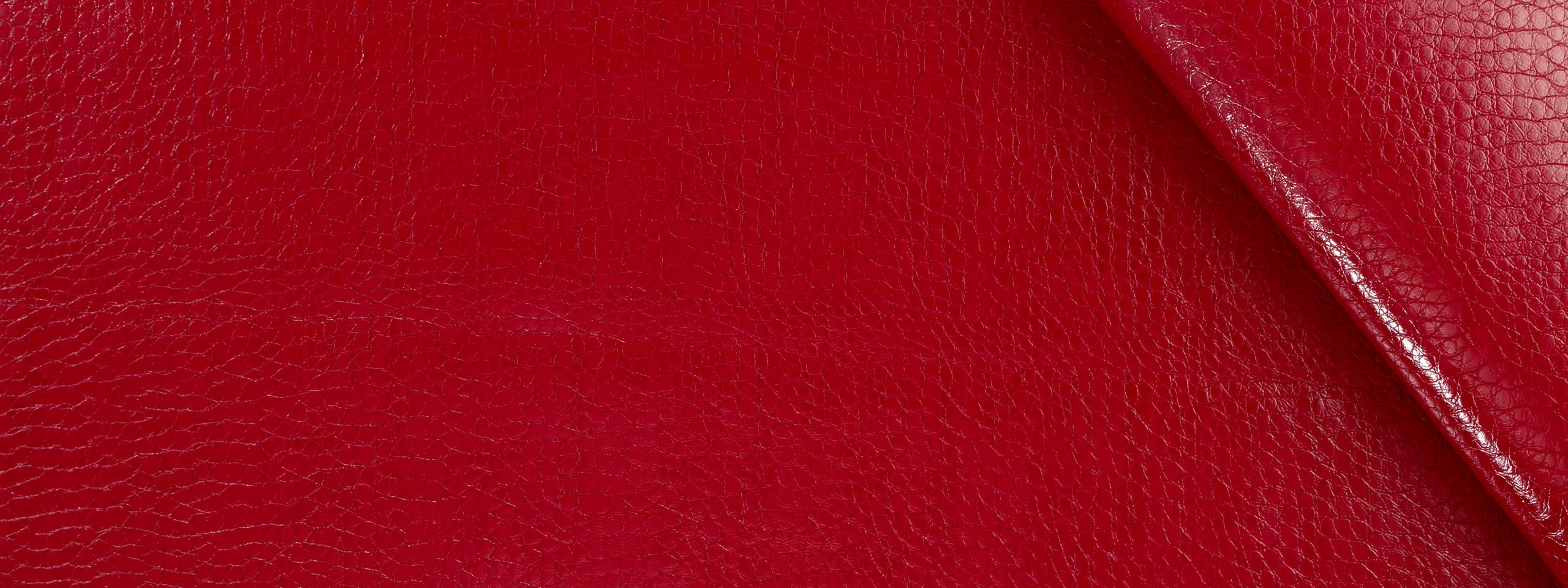 SMOOTH CROC | LACQUER RED