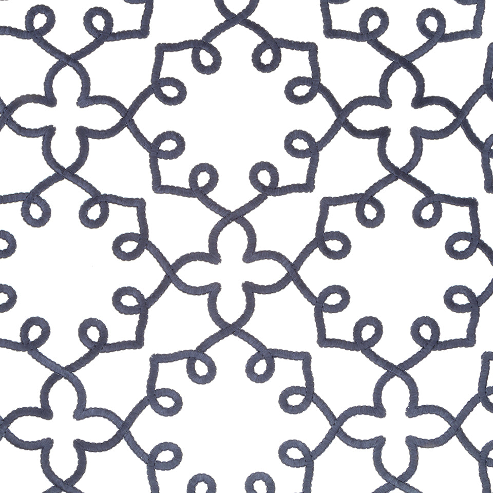 LEILA SCROLL | NAVY