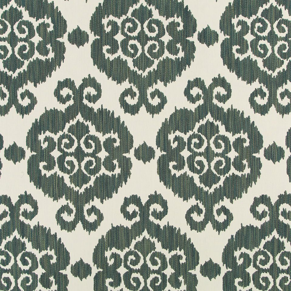 LUCCA VILLA | BLUE PINE