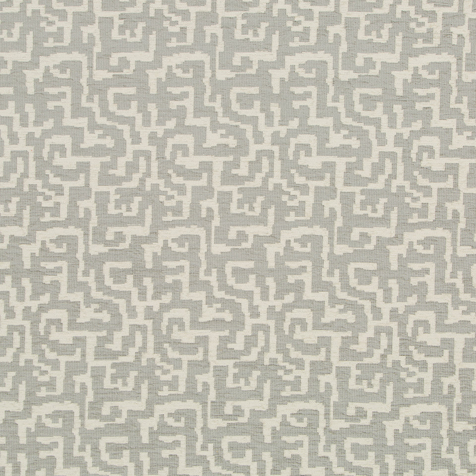 CHENILLE MAZE | CEMENT