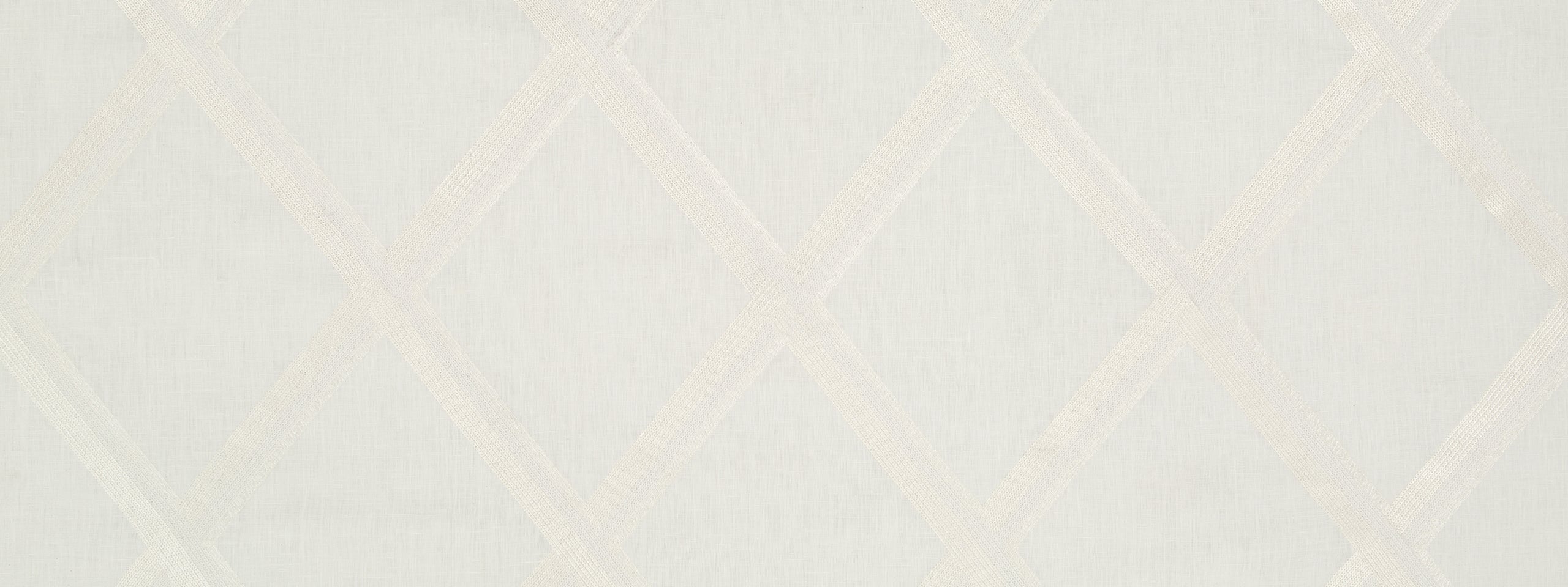 SPANDREL | WHITE