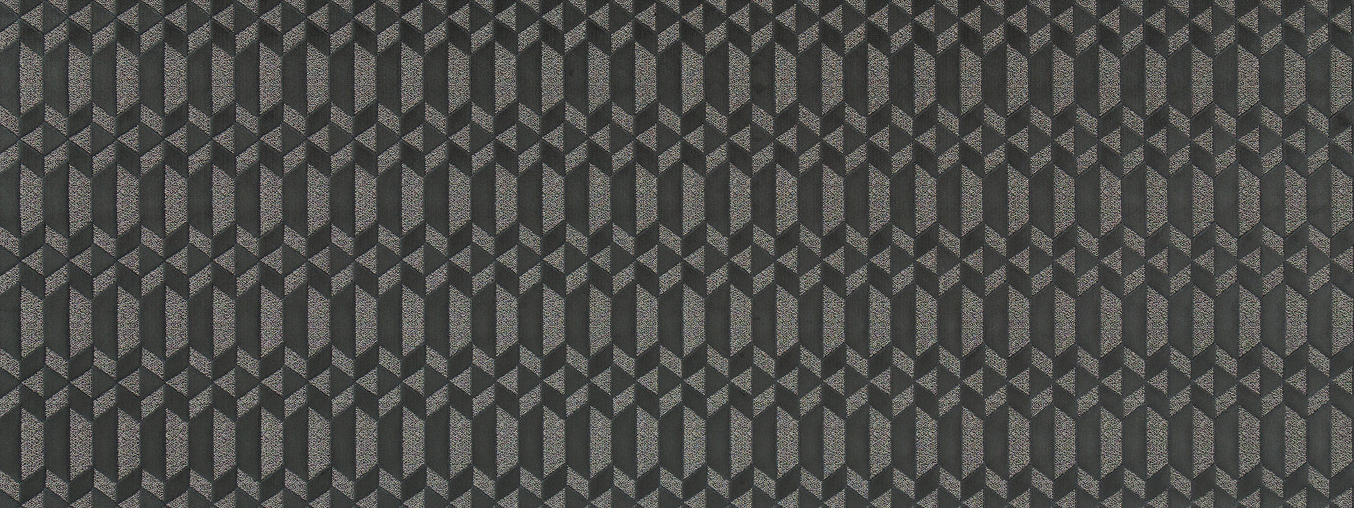 BOOST | GUNMETAL