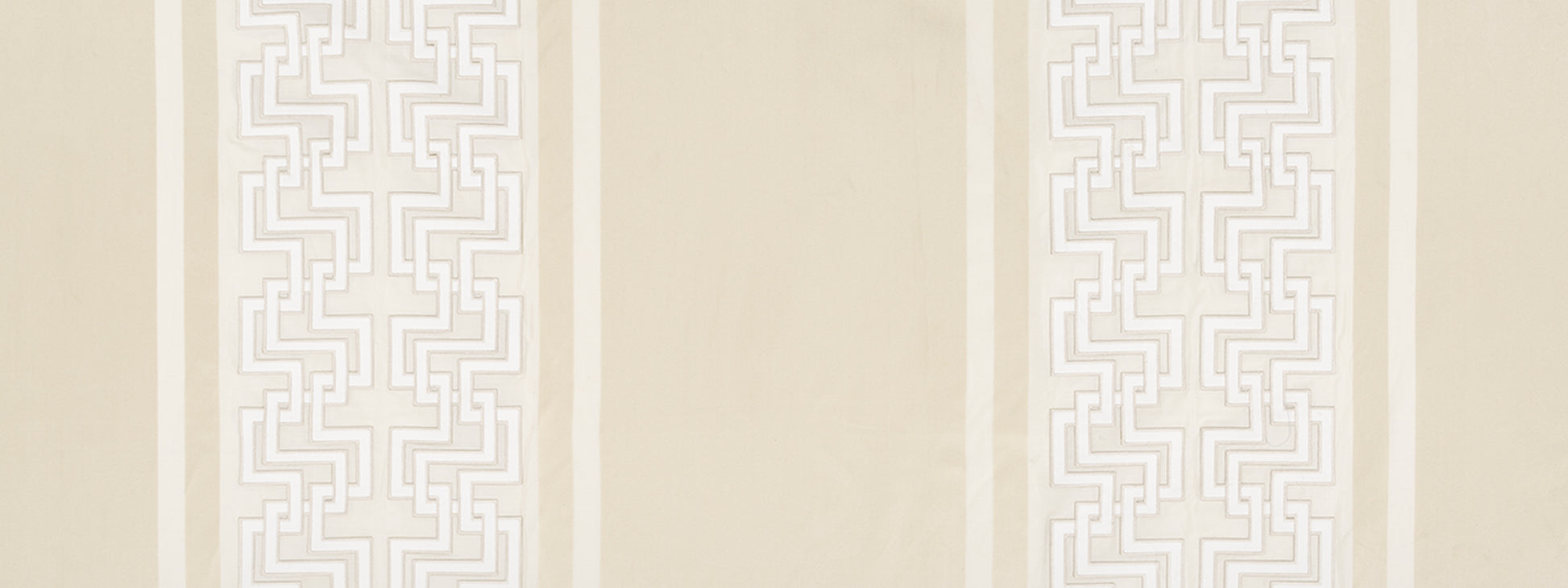 LEANDRO STRIPE | TRAVERTINE